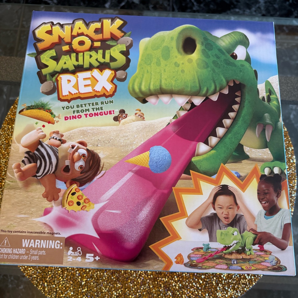 Snack-O-Saurus Rex NWT Kids Game – Green Dino with Pink Tongue. Better run!